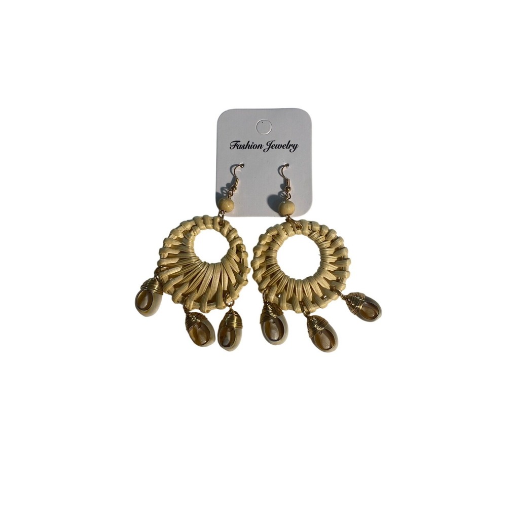 Fashion Jewelry Woven Rattan Shell Hoop Earrings Women OS Tan Boho Beach Coastal